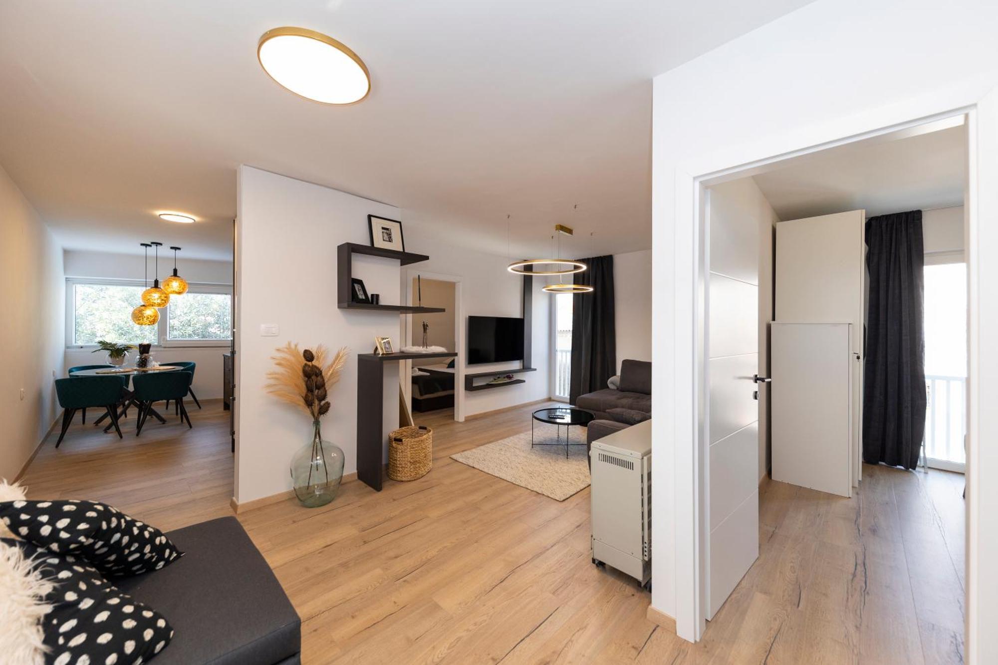Dispetto apartment in old city Zara Esterno foto